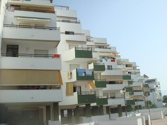 Foto 1 de Dúplex en venta en paseo Maritimo de 3 habitaciones con terraza y piscina