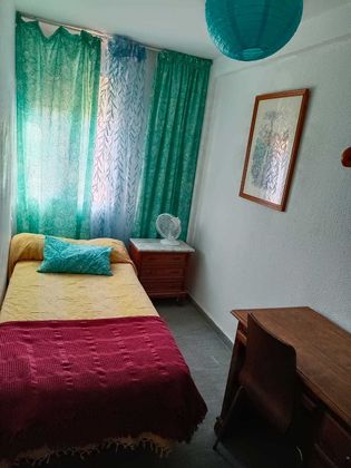 Foto 2 de Pis en lloguer a calle Sueño del Patricio de 3 habitacions amb mobles i aire acondicionat