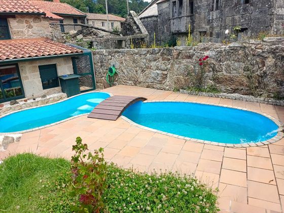 Foto 2 de Xalet en venda a barrio de 2 habitacions amb piscina i garatge