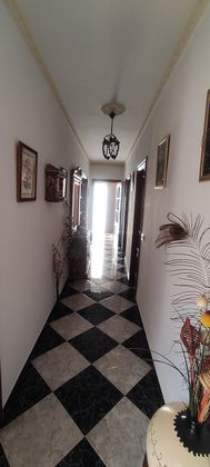 Foto 2 de Casa adossada en venda a calle Real de 5 habitacions amb terrassa i mobles
