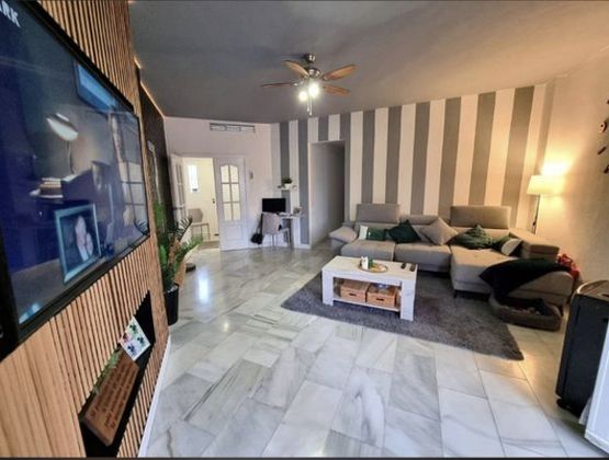 Foto 2 de Apartament en venda a avenida Rosaleda de 2 habitacions amb terrassa i piscina