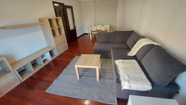 Foto 1 de Pis en venda a avenida Juan Pablo II de 4 habitacions i 110 m²