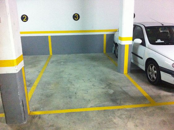 Foto 1 de Garatge en lloguer a calle Lluís Marià Vidal de 12 m²