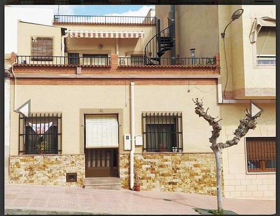 Foto 1 de Casa en venda a calle Calvario de 3 habitacions i 120 m²