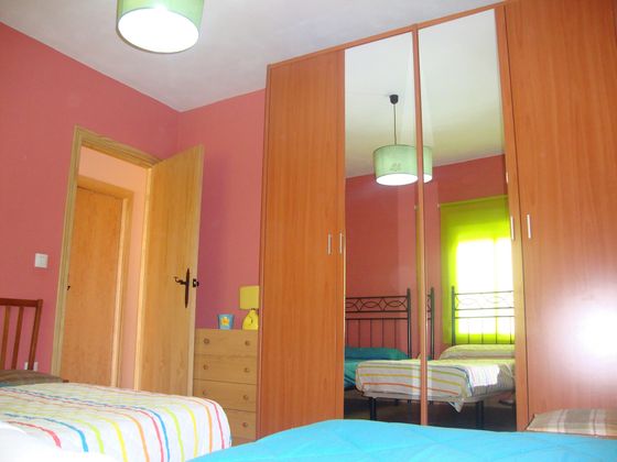 Foto 2 de Casa en lloguer a calle El Potril de 3 habitacions amb piscina i garatge