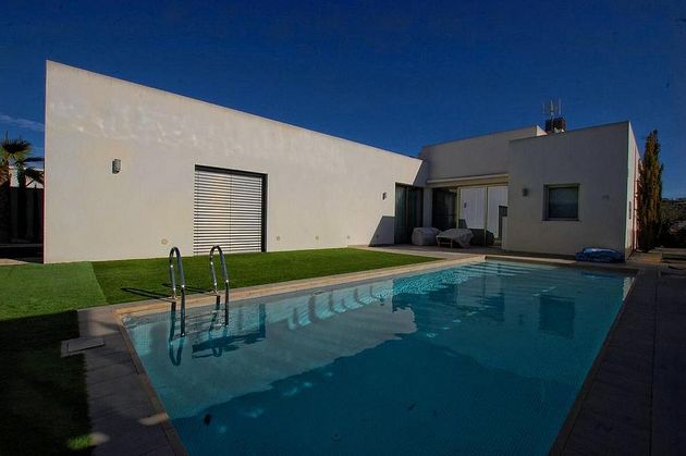 Foto 2 de Xalet en venda a calle Benijófar de 3 habitacions amb terrassa i piscina
