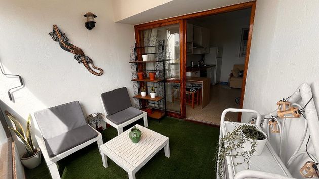 Foto 2 de Piso en alquiler en paseo Del Toyo de 2 habitaciones con terraza y piscina