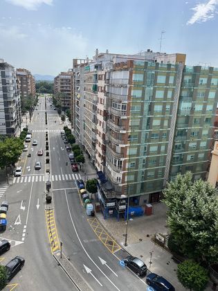 Foto 1 de Apartament en lloguer a Ayuntamiento - Centro de 3 habitacions amb terrassa i balcó