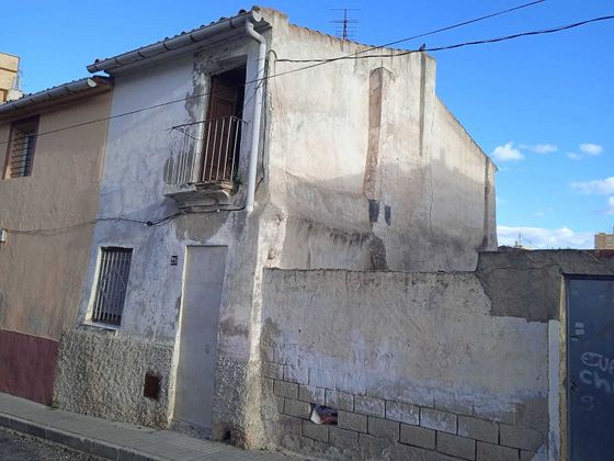 Foto 1 de Casa adossada en venda a plaza Cerca Iglesia de 3 habitacions i 90 m²