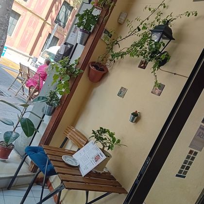 Foto 1 de Traspaso local en calle Lleida de 3 habitaciones y 70 m²