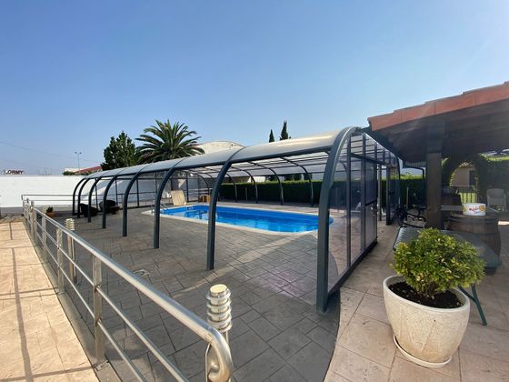 Foto 2 de Venta de casa adosada en polígono Azucarera de 1 habitación con terraza y piscina