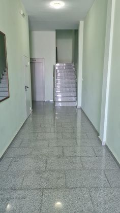 Foto 2 de Venta de piso en calle Cconvento de Santa Clara de 2 habitaciones y 90 m²