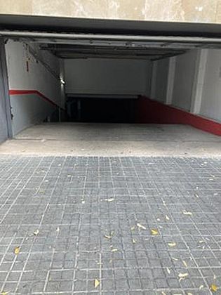 Foto 2 de Garatge en lloguer a calle Corominas de 15 m²