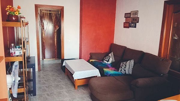 Foto 1 de Compartir pis a calle San Vidal de 3 habitacions amb terrassa i mobles