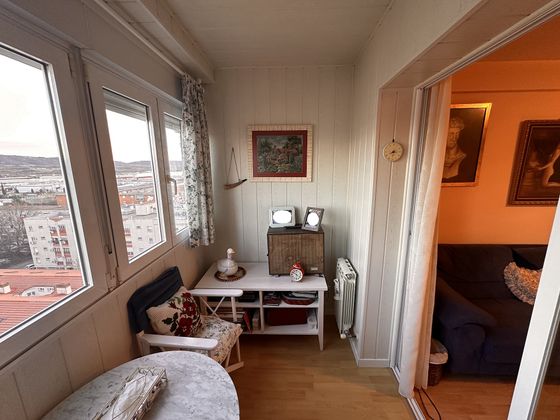 Foto 1 de Piso en venta en calle Cuenca de 3 habitaciones con muebles y balcón