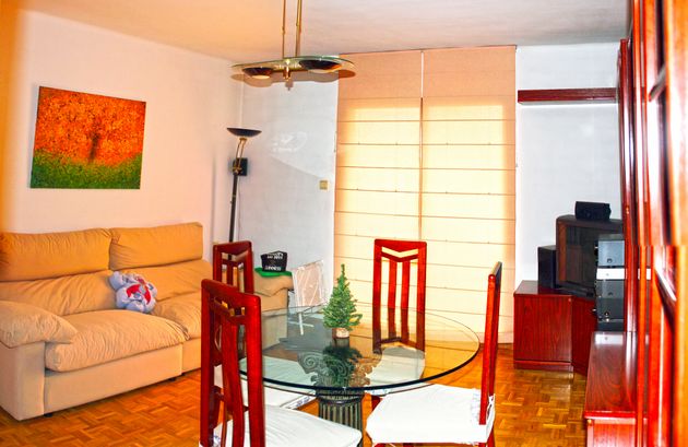 Foto 1 de Pis en venda a calle Sorolla de 3 habitacions amb mobles i balcó