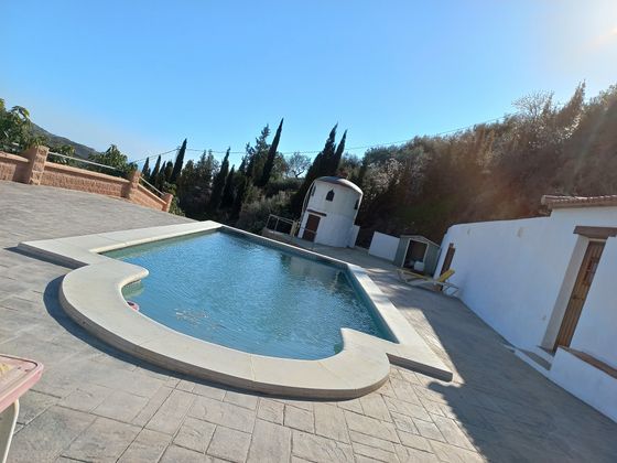 Foto 2 de Xalet en lloguer a Arenas de 3 habitacions amb terrassa i piscina