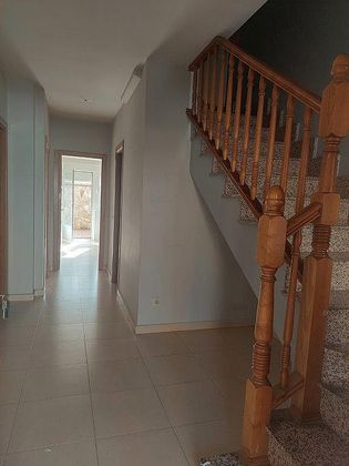 Foto 2 de Casa adossada en venda a calle Juan Padilla de 3 habitacions amb terrassa i garatge