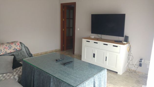 Foto 2 de Pis en lloguer a calle Parroco Agustin Molina de 3 habitacions amb garatge i mobles