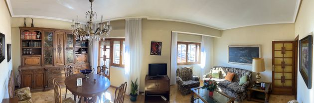 Foto 1 de Pis en venda a calle Valladolid de 3 habitacions amb garatge i jardí