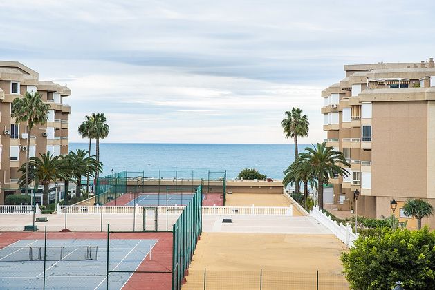 Foto 1 de Loft en venda a avenida Esperanto de 3 habitacions amb piscina i jardí