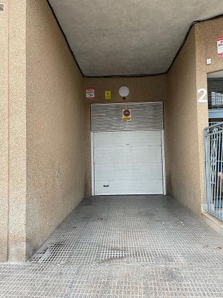 Foto 1 de Garaje en venta en calle Fernán Caballero de 16 m²