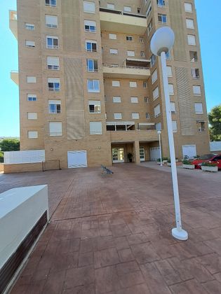 Foto 2 de Venta de apartamento en calle La Melva de 3 habitaciones con terraza y piscina