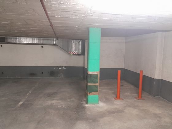 Foto 1 de Garatge en venda a calle Cros de 10 m²