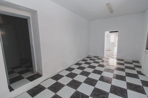Foto 1 de Alquiler de oficina en calle Vea Murguía de 2 habitaciones con garaje