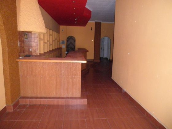 Foto 2 de Local en venta en calle San Pascual de 4 habitaciones con aire acondicionado