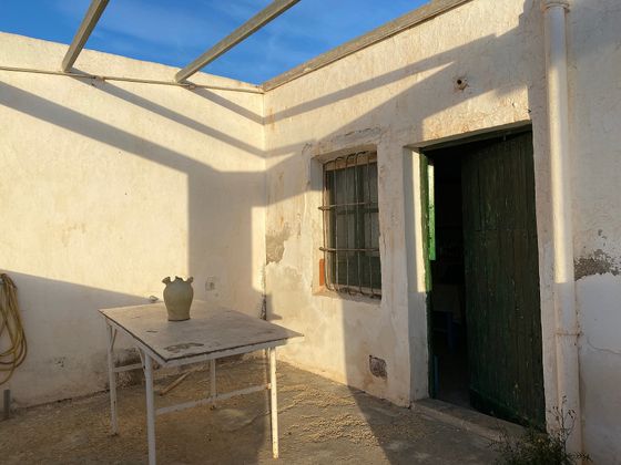 Foto 2 de Casa rural en venda a calle Cerca de El Veintiuno de 15 habitacions amb mobles