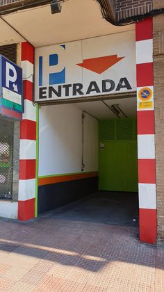 Foto 1 de Alquiler de garaje en calle Marqués de la Valdavia de 20 m²