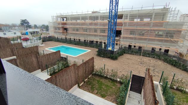 Foto 2 de Alquiler de ático en calle Mestre Ramon Capell de 4 habitaciones con terraza y piscina