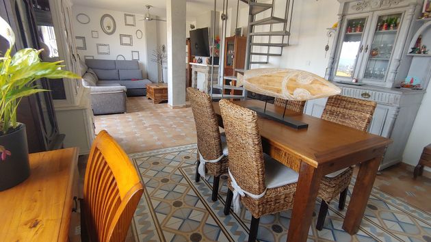 Foto 2 de Àtic en venda a calle Tagamanent de 7 habitacions amb terrassa i aire acondicionat