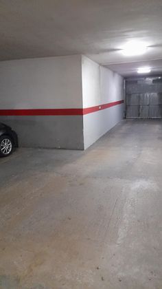 Foto 1 de Venta de garaje en calle Dra Castells de 11 m²