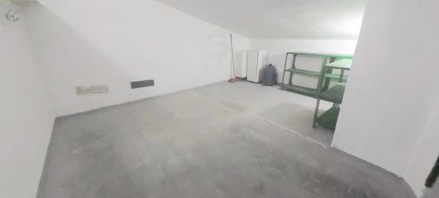 Foto 2 de Garaje en alquiler en calle Ramon y Cajal de 22 m²