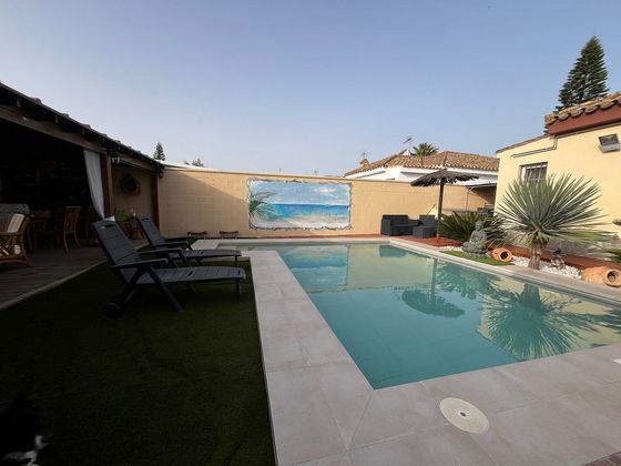 Foto 2 de Xalet en lloguer a carretera De la Barrosa de 3 habitacions amb terrassa i piscina