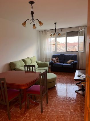 Foto 1 de Pis en venda a calle San Isidro de 3 habitacions amb terrassa i garatge