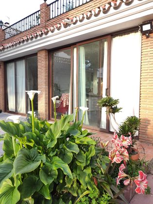 Foto 2 de Casa adossada en venda a calle Cazucenaurbanillo"D" de 6 habitacions amb terrassa i piscina