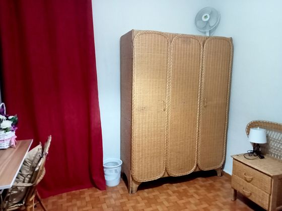 Foto 2 de Alquiler de piso en calle Gloria Fuertes de 3 habitaciones con muebles