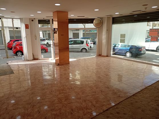 Foto 1 de Local en lloguer a calle Alcalde Martínez de Écija de 2 habitacions amb aire acondicionat