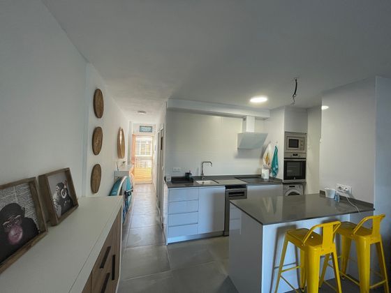 Foto 1 de Apartamento en venta en calle Pintor Ribera de 1 habitación con garaje y muebles