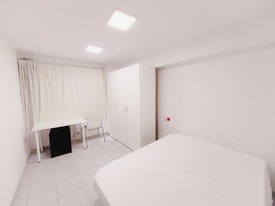 Foto 2 de Alquiler de apartamento en calle San Juan de Dios de 3 habitaciones y 85 m²