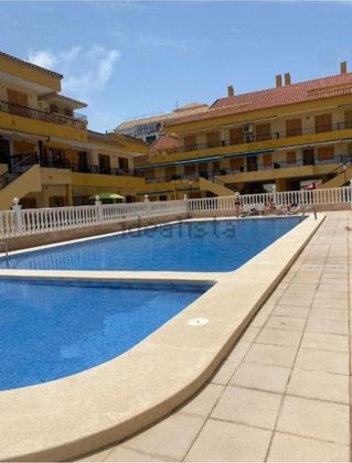 Foto 2 de Casa en venda a avenida Los Europeos de 2 habitacions amb terrassa i piscina