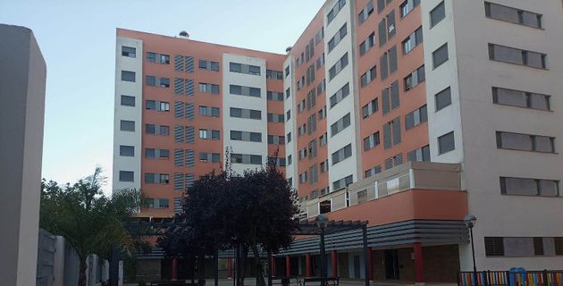 Foto 1 de Venta de piso en plaza Pintor Enrique Montenegro de 3 habitaciones con garaje y aire acondicionado
