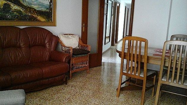 Foto 2 de Alquiler de piso en calle Tejares de 2 habitaciones con muebles