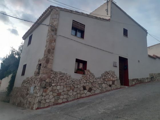 Foto 1 de Casa en venda a calle La Iglesia de 2 habitacions i 90 m²