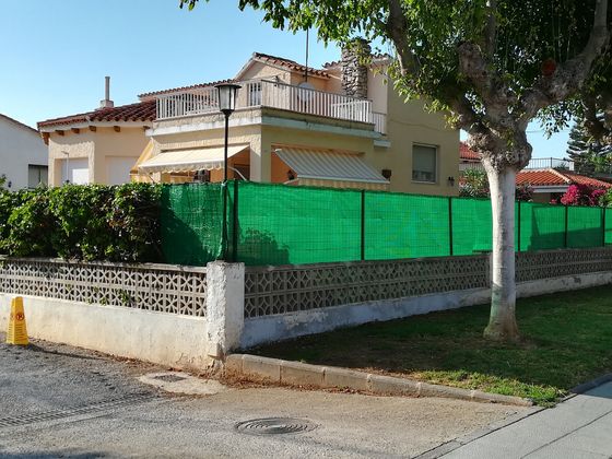 Foto 1 de Villa en venta en avenida Papa Luna de 4 habitaciones con terraza y piscina