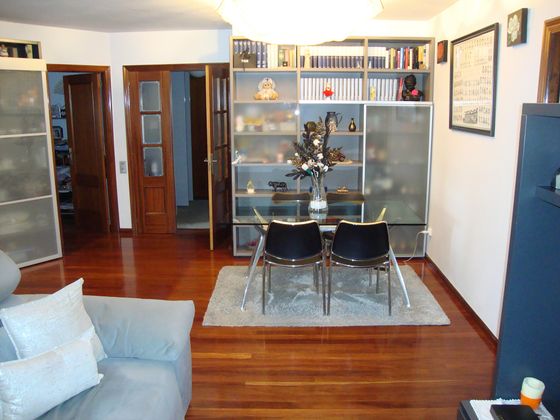 Foto 2 de Pis en venda a calle Del Ingenio de 3 habitacions amb terrassa i garatge