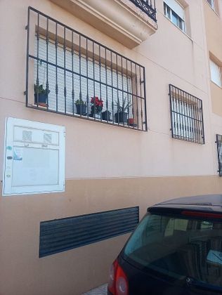 Foto 1 de Pis en venda a calle Mulhacén de 3 habitacions amb garatge i ascensor